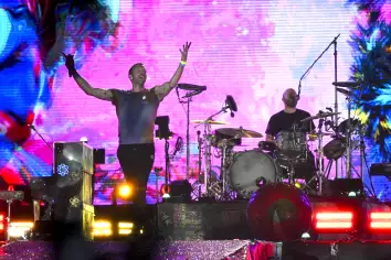 Coldplay cantam em português no Rock in Rio Brasil: veja aqui o vídeo